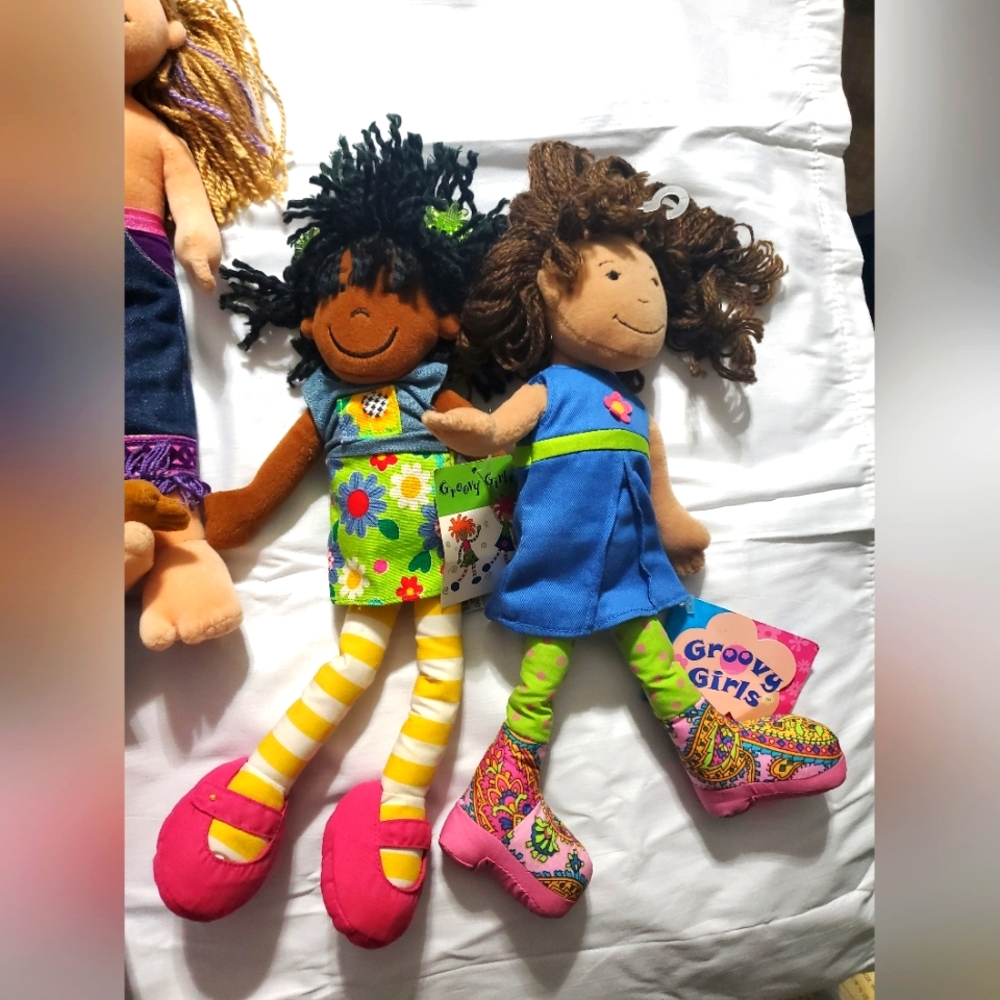: 13 pc bundle lot Groovy girls manhattan toy Dolls and jet ski - Picture 5 of 13